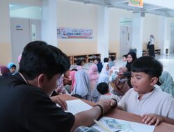 SD Prestasi Global-Depok Selenggarakan Kegiatan Pembayaran Zakat Fitrah
