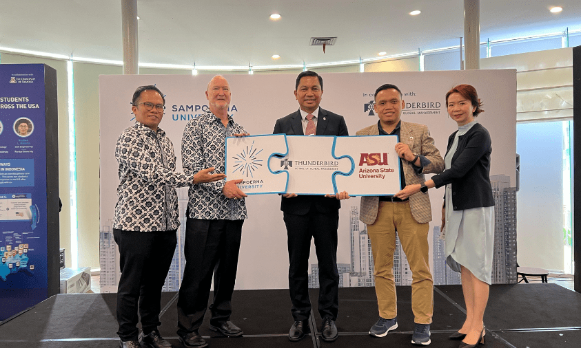 Sampoerna University jalin kerja sama dengan Thunderbird School of Global management, Arizona State University pada Rabu (23/4).