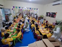 Keseruan Acara Buka Puasa Bersama Siswa-Siswi Sekolah KB-TK Prestasi Global-Depok