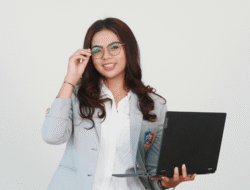 Mahasiswa Semester Akhir Cyber University Bisa Langsung Kerja
