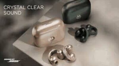 Moto Buds Loop Hadir dengan Kristal Swarovski dan Teknologi Audio dari Bose