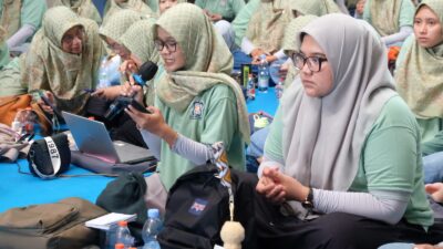 Pelatihan AI Sukses Bantu Guru Sekolah Prestasi Global Kuasai Teknologi Digital