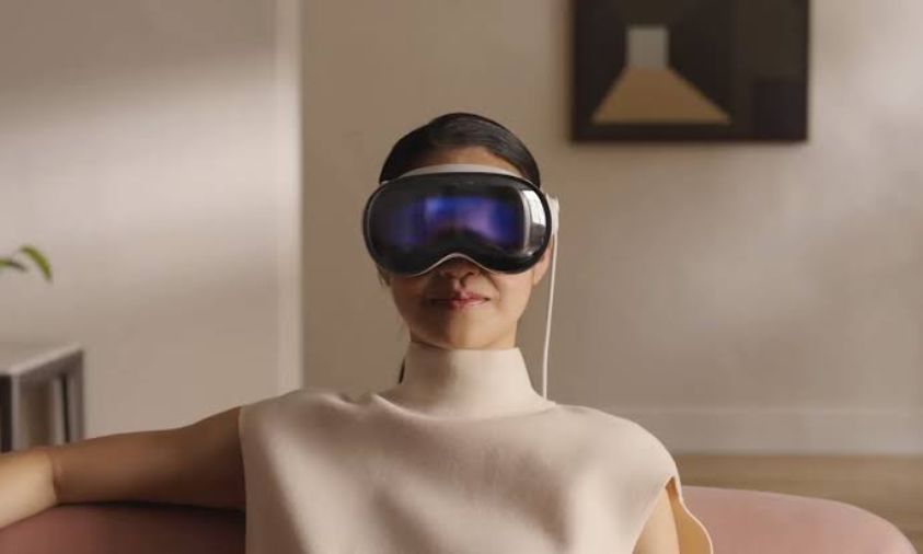 Apple Vision Pro Dirumorkan Temukan Fitur “Scrolling” dengan Mata