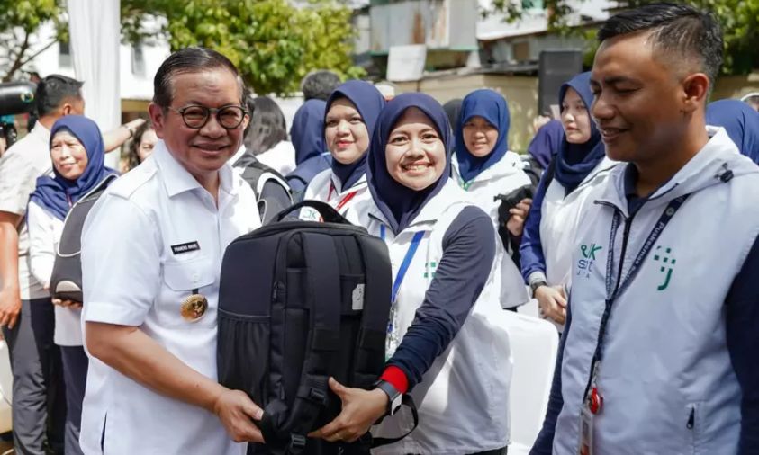 Kenalan Dengan Pasukan Putih Yang Baru Saja Di luncurkan Oleh Pemerintah DKI Jakarta