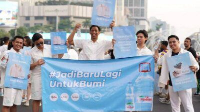 Le Minerale Luncurkan Produk Fashion Dari Bahan Botol Bekas