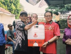 Serahkan Bantuan Alsintan, Prof. Rokhmin: Petani Harus Lebih Ekstra Dalam Bercocok Tanam