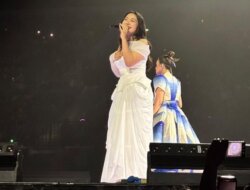 Duet Lintas Generasi Rossa dan Bernadya di Indonesia Arena