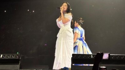 Duet Lintas Generasi Rossa dan Bernadya di Indonesia Arena