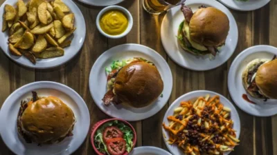 3 Makanan Enak yang Ternyata Picu Demensia