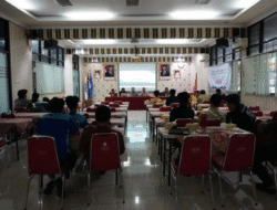 Dosen Cyber University Jadi Juri dalam Lomba Kompetensi Siswa SMK 2025 Bidang IT Software Solution for Business