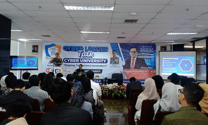 seminar leader talk cyber university
