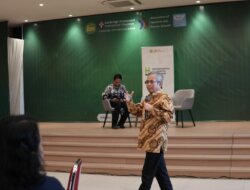 Yudi Latif di Forum Headmaster Academy Indonesia: Pendidikan adalah Proses Menjadi Manusia Seutuhnya
