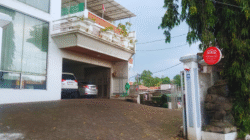 adam guesthouse