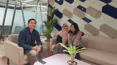 Lulusan Prodi Bisnis Digital Cyber University Diterima Kerja di BRI Usai Sukses Jalani Magang