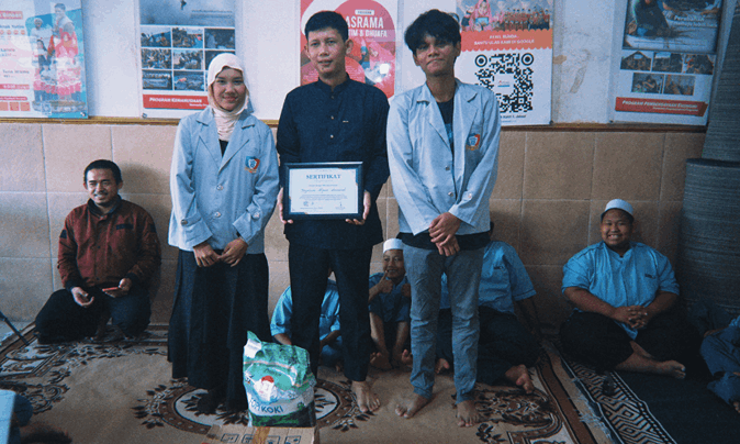 pengabdian-masyarakat-mahasiswa-cyber-university