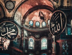 Relevansi Teologi Rasional Muhammad Abduh di Era Modern: Menjawab Tantangan Zaman dengan Ijtihad dan Inklusivitas
