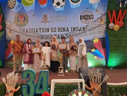 SD Bina Insani Gelar Graduation Ceremony Angkatan Ke-34
