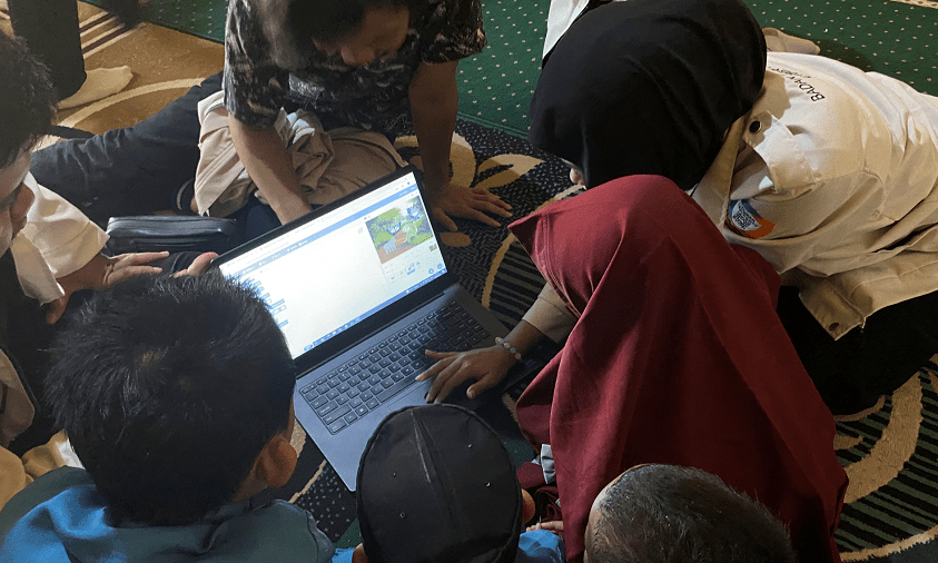 BEM Cyber University saat melaksanakan Cyber Xperience