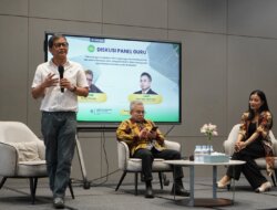 Diskusi Panel Pendidik di BM 400 Cibubur, Rocky Gerung: “Setiap Pohon adalah Sungai”