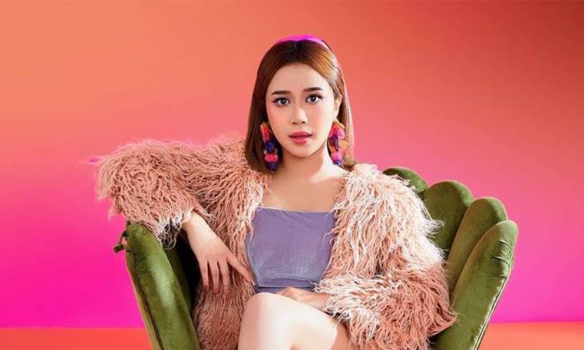 Brisia Jodie Tandai Memilih Jalur Indie Lewat Single “Kisah Baru Orang Lama”