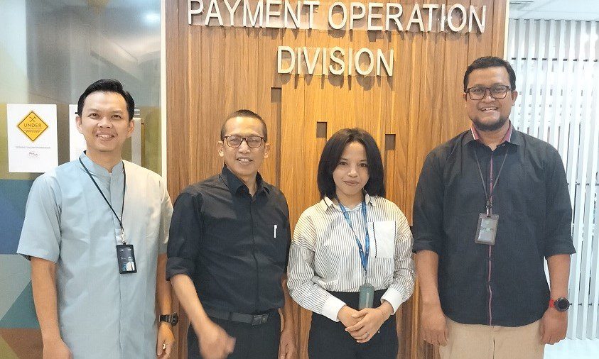 Lulusan yang Siap Bersaing