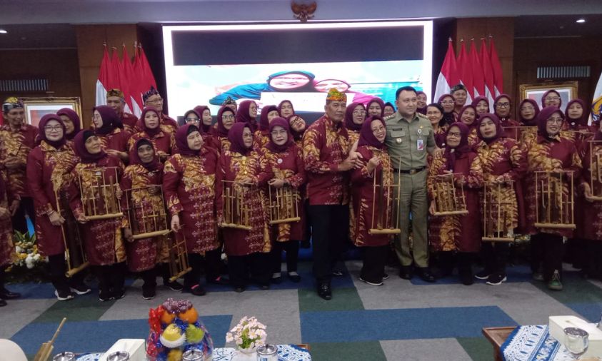 Peringati HLUN ke-29, Jakarta Utara Gelar Acara Spesial Bersama Lansia