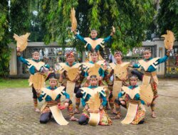 Merawat Budaya Lampung, Persembahan Tari Tuping Pring pada K-Fest 2025