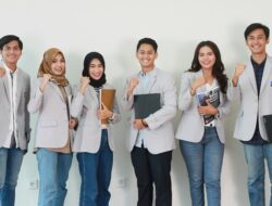 Rayakan HUT ke-80 RI, Cyber University Ajak Generasi Muda Bergabung Lewat CLP dan Dapatkan Hadiah Jaket Edisi Terbatas!