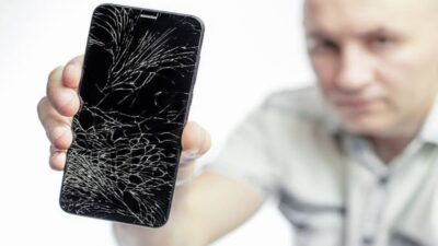Handphone Rusak