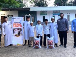 Dukung Generasi Bangsa, BMH Jabar Salurkan Bantuan Beras untuk Santri di Cirebon dan Purwakarta