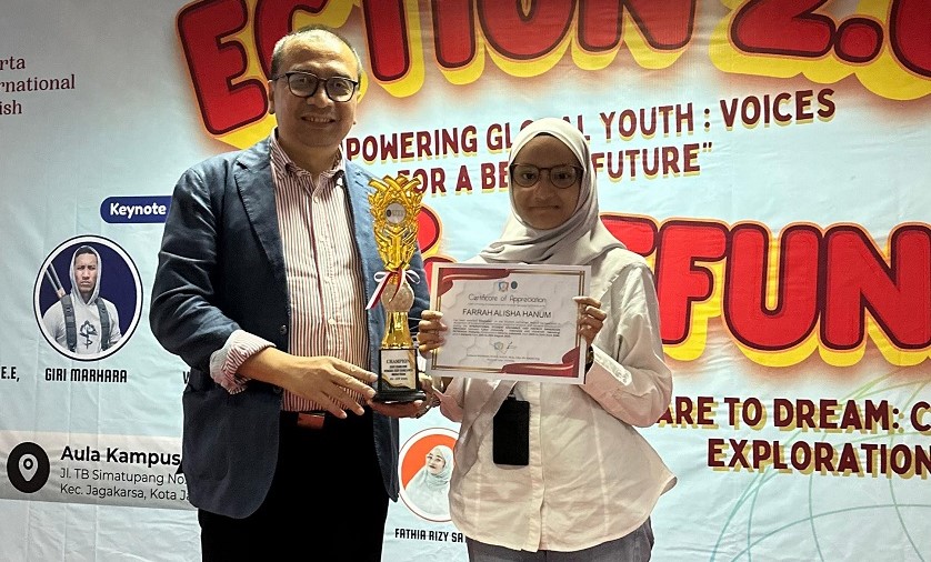 Mahasiswi Prodi Bisnis Digital