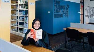 Review Buku Mahasiswa