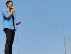 17+8 Tuntutan Rakyat: Aksi Damai Mahasiswa UNM Guncang Jakarta