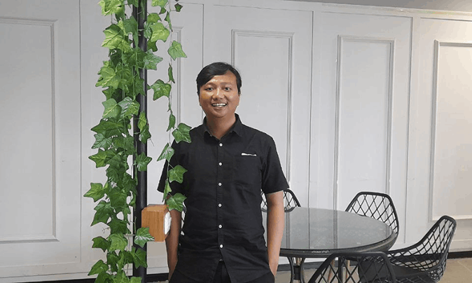 ignatius lucky mahasiswa cyber university