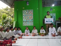 BMH Salurkan Paket Buka Puasa untuk Santri Yatim Dhuafa di Manna