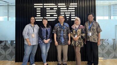 Kampus Paling Visioner