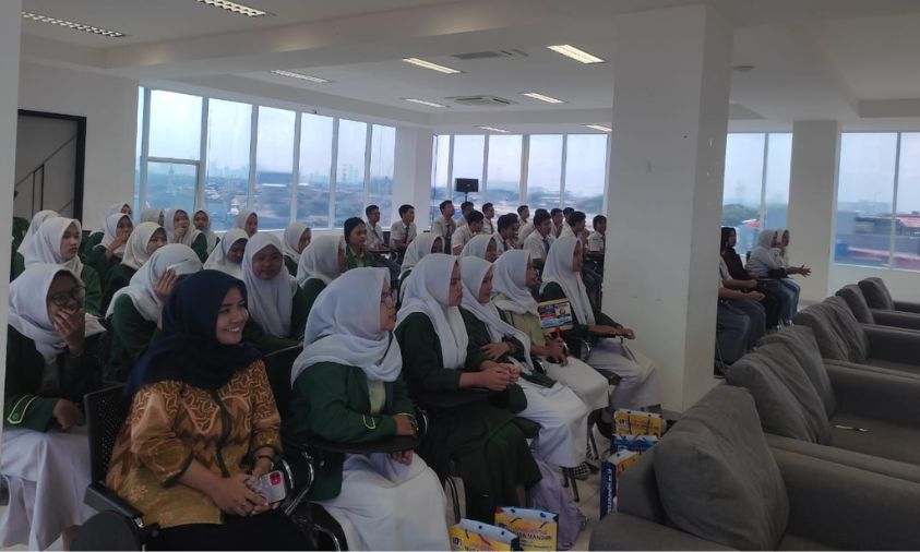 Peserta Workshop CreaBesT