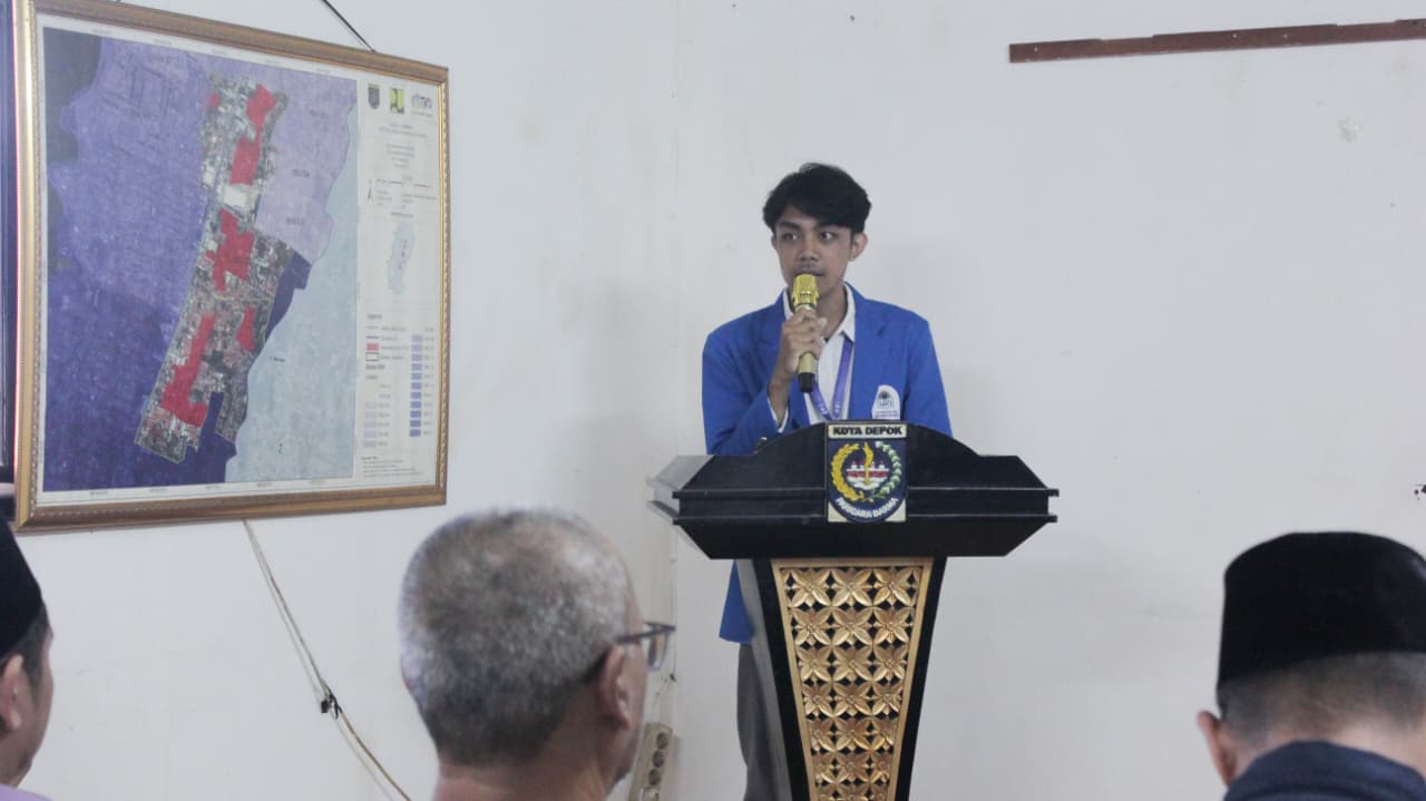 Potret Ahmad Farhan Feby Saat Memberikan Sambutan Acara