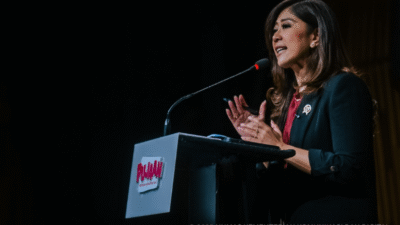 Mutya Hafid, Menteri Komunikasi dan Digital (Komdigi) sampaikan sambutan dlaam gelaran Festival Perempuan Berdaya Berkarya pada Selasa (21/10).