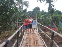 Meniti Harapan di Atas Jembatan Bambu, Sebuah Refleksi di Hari Kemiskinan Anak