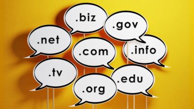 beli domain hosting terbaik