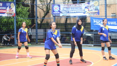 Cuaca Tak Halangi Laga: Tim-Tim SMA/K Terbaik Ini Amankan Tiket QF Voli BSI FLASH 2026 Tangerang