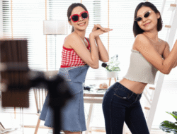 Mengapa TikTok Begitu Populer dan Pentingnya Menyimpan Video Secara Offline?