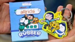 MRT Jakarta Hadirkan Bag Charm “Allride” Hasil Kolaborasi dengan Tahilalats