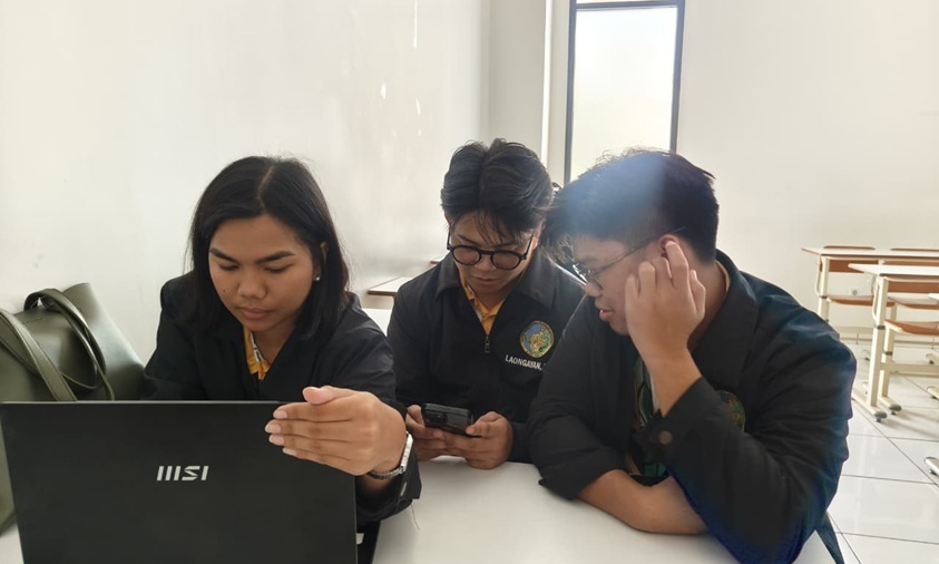 Mahasiswa Filipina di UBSI