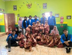 Mahasiswa UBSI Kaliabang Gelar Penyuluhan Penanaman Nilai Pancasila untuk Anak PAUD