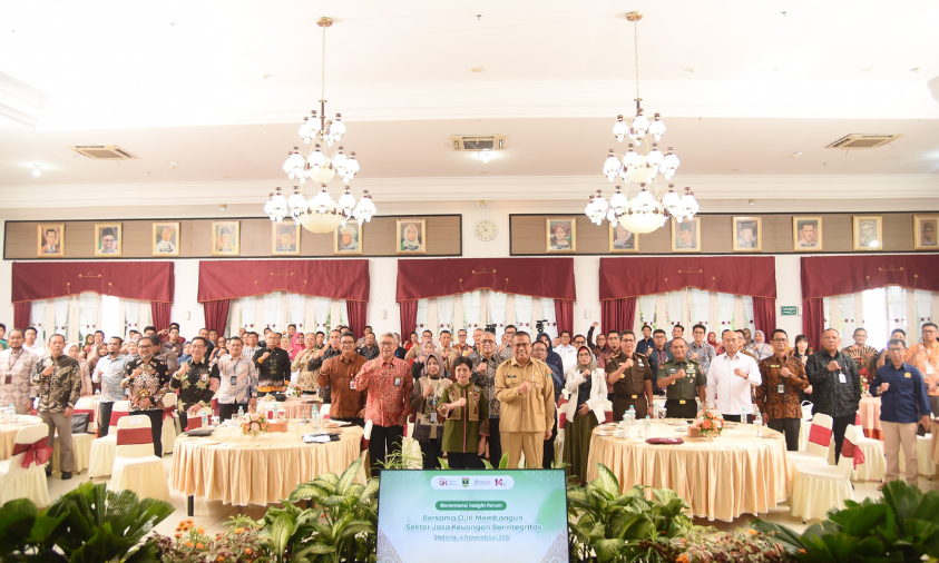 OJK Gelar Governasi Insight Forums (INFO) di Padang guna wujudkan sektor jasa keuangan yang bersih, akuntabel dan berintegritas pada Selasa (4/11) di Padang.