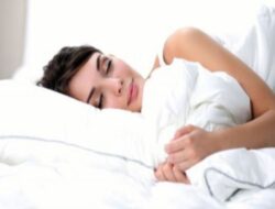 Tidur dan Kecantikan: Hubungan yang Sering Diabaikan
