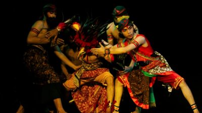 Penampilan Seni Pertunjukan Tradisional
