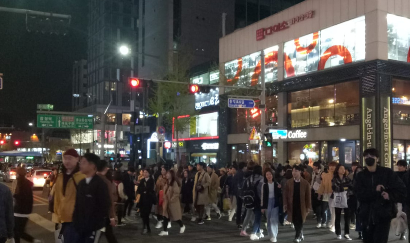 hongdae night market